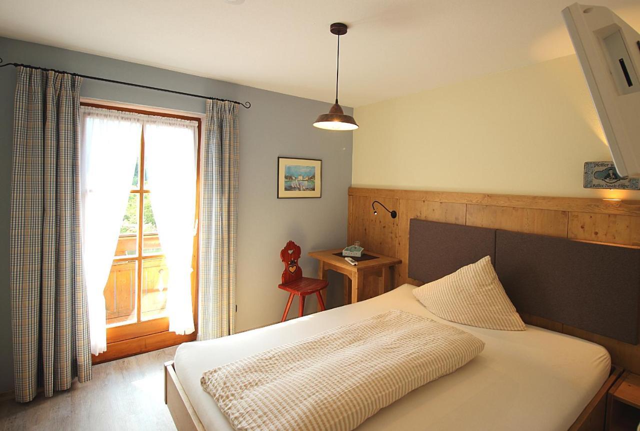 Gaestehaus Alpin - Inkl. Chiemgau-Karte Bergen  Ngoại thất bức ảnh